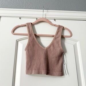 Forever 21 Ribbed V-Neck Cropped Tank - Dusty Rose